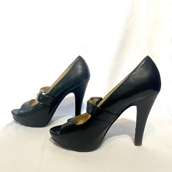 EUC Michael Michael Kors Chandler Mary Jane Platform Heel in Glazed Leather - 6M - Picture 4 of 9